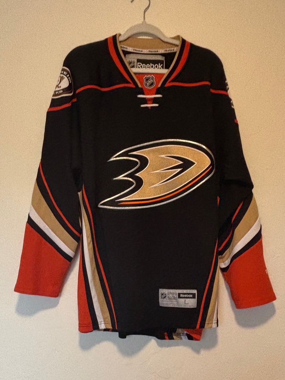 Reebok Anaheim Ducks Men's Hockey No-Name Jersey Sweater